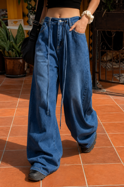Dark Blue High Waist Wide Leg Jeans for Women with Relaxed Baggy Fit