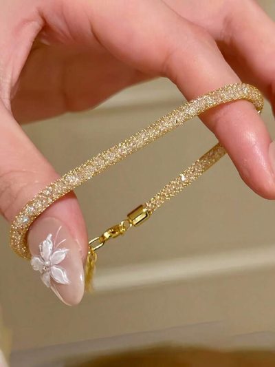 Women Luxury Gold Crystal Bracelet – Elegant Sparkling Tennis Bracelet