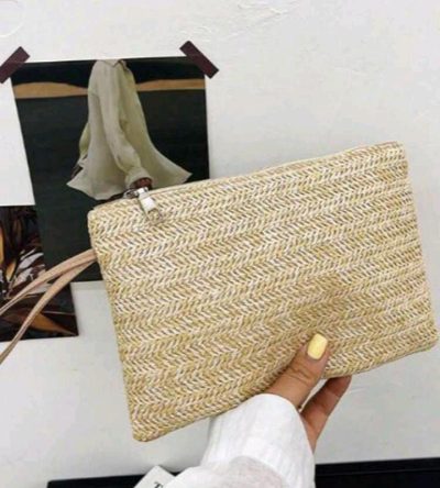 Women’s Beige Woven Zipper Clutch Bag