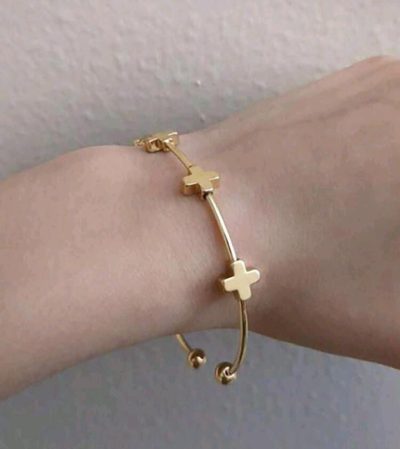 SHEIN Gold Cross Open Cuff Bracelet – Fast Delivery in 5 Days