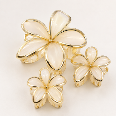 Ivory Flower Hair Claw Clip Set – 3 Pieces